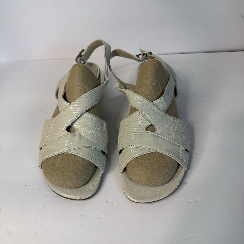 Vintage Fabulaire Women's 10 Crinkled Leather Finish Sling back Crossover Strap